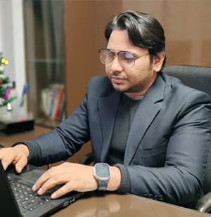 Jamal Ashraf - Chairman & Director